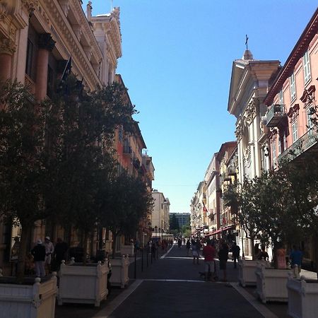 Hotel Cresp Nice Bagian luar foto